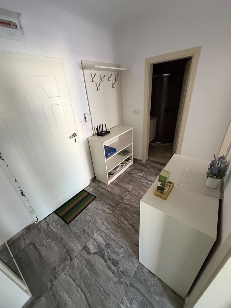 Apartament z jedną sypialnią na pierwszej linii brzegowej w Nesebyrze – komfort, prestiż i niezapomniane widoki