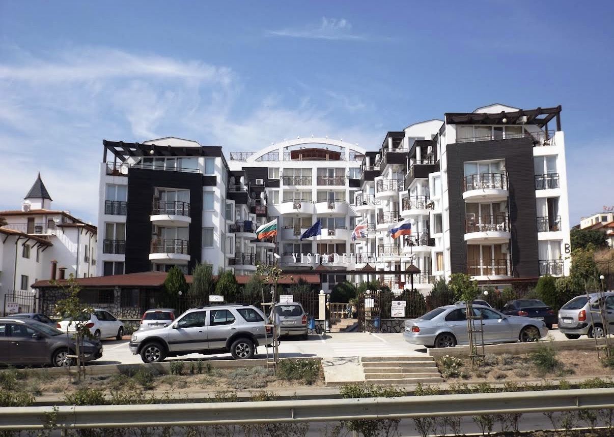 Dwupokojowy apartament z panoramą morza w Sveti Vlas – doskonała inwestycja w gotową nieruchomość