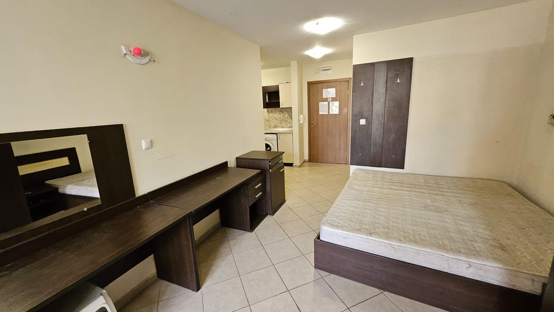 Przestronna kawalerka w Słonecznym Brzegu – doskonała inwestycja w sercu kurortu