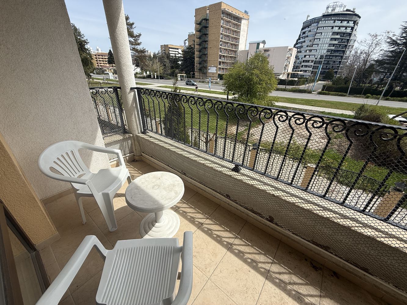 Przestrzeń, wygoda i doskonała lokalizacja – studio w sercu Słonecznego Brzegu