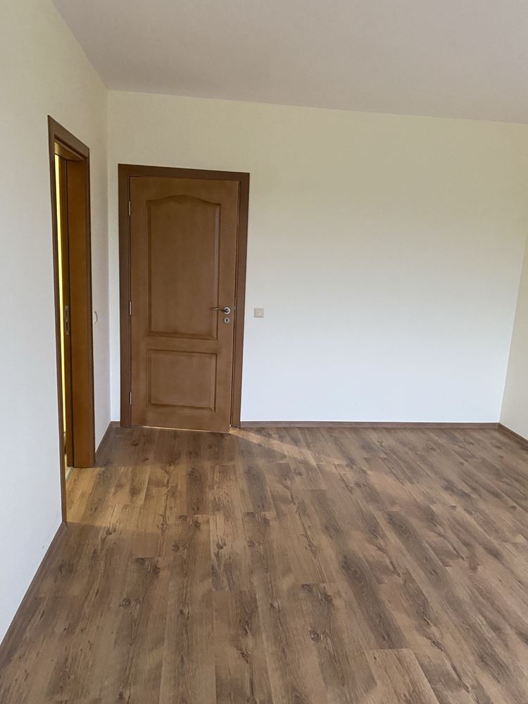 Dwupokojowy apartament z Akt 16 w Rawdzie, czwarta kondygnacja – nowoczesny budynek, doskonała lokalizacja i potencjał inwestycyjny