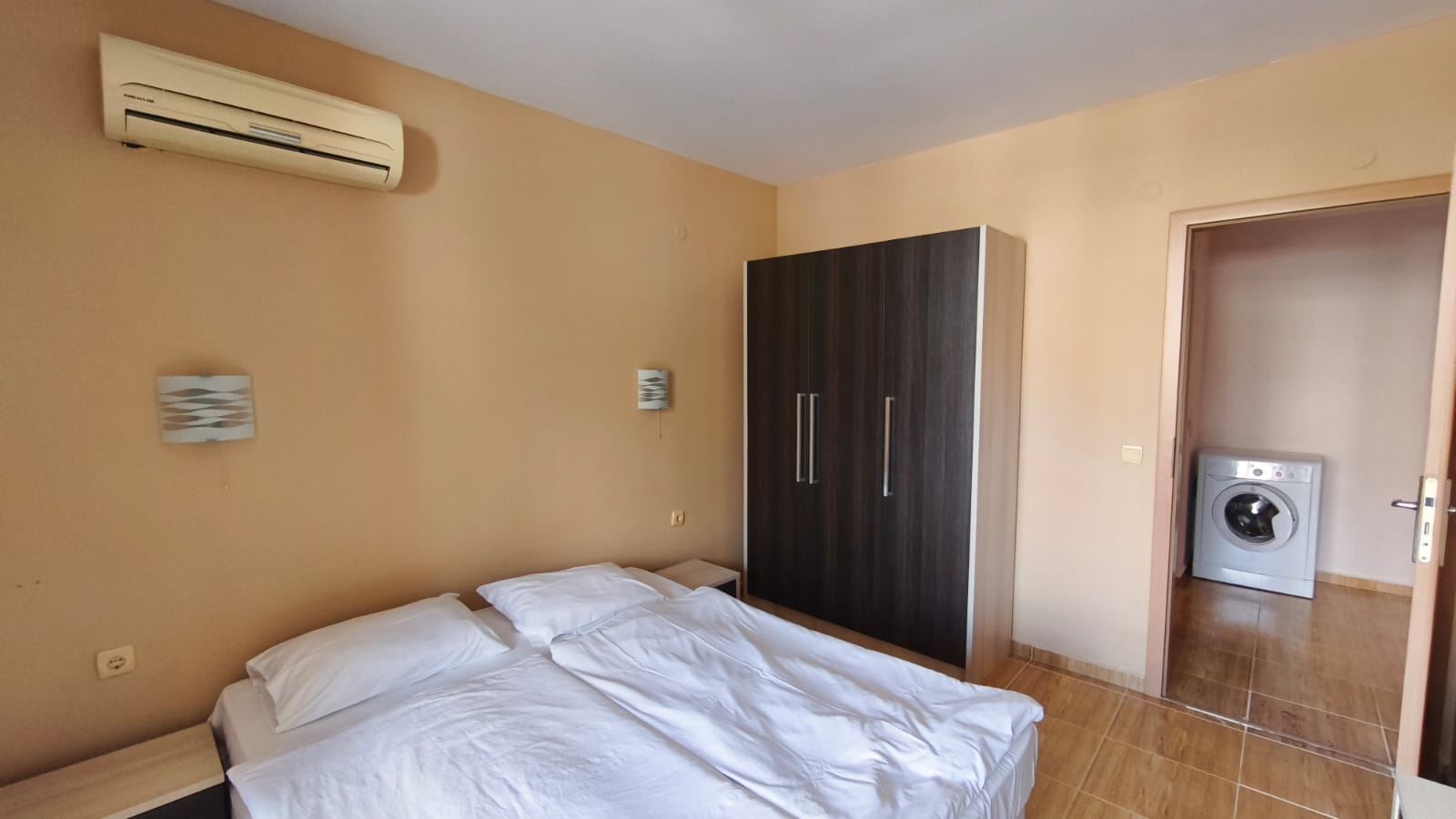 Przestronny apartament z dwiema sypialniami i widokiem na morze w Sveti Vlas, 200 metrów od plaży