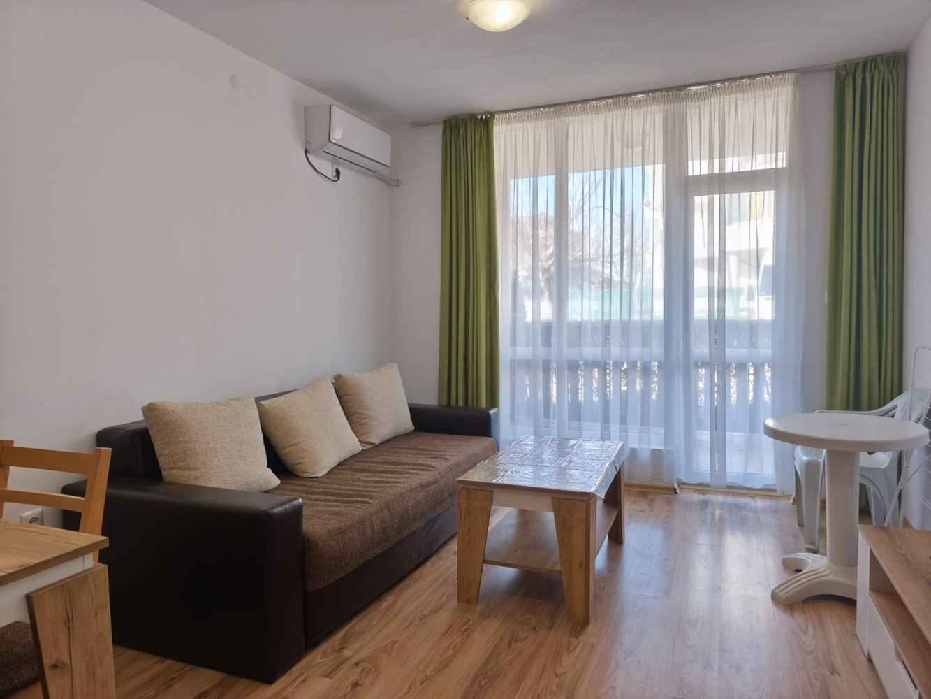 Przestronny apartament z jedną sypialnią w Aheloy – gotowy do zamieszkania, kilka kroków od morza