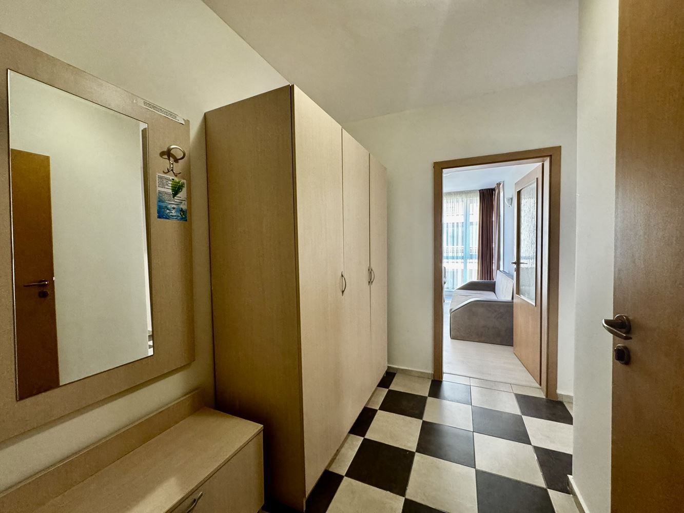 Odkryj swój nowy dom nad morzem - apartament z dwiema sypialniami w centralnej części Słonecznego Brzegu