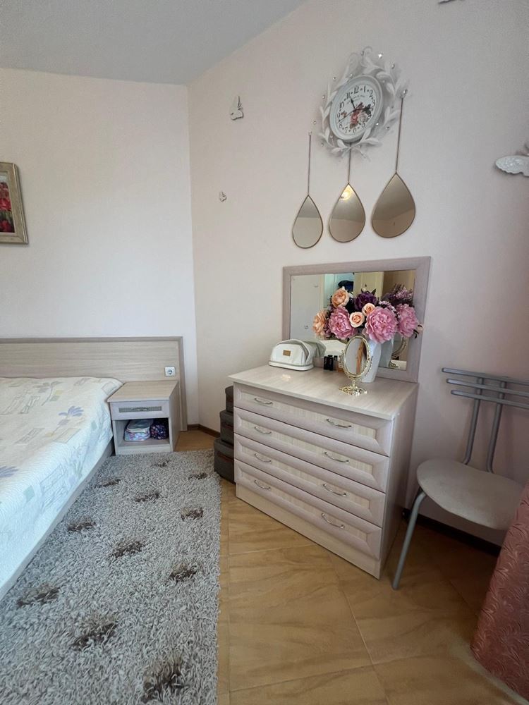 Przestronne mieszkanie z jedną sypialnią 5 minut od plaży w Słonecznym Brzegu – umeblowane i gotowe do zamieszkania
