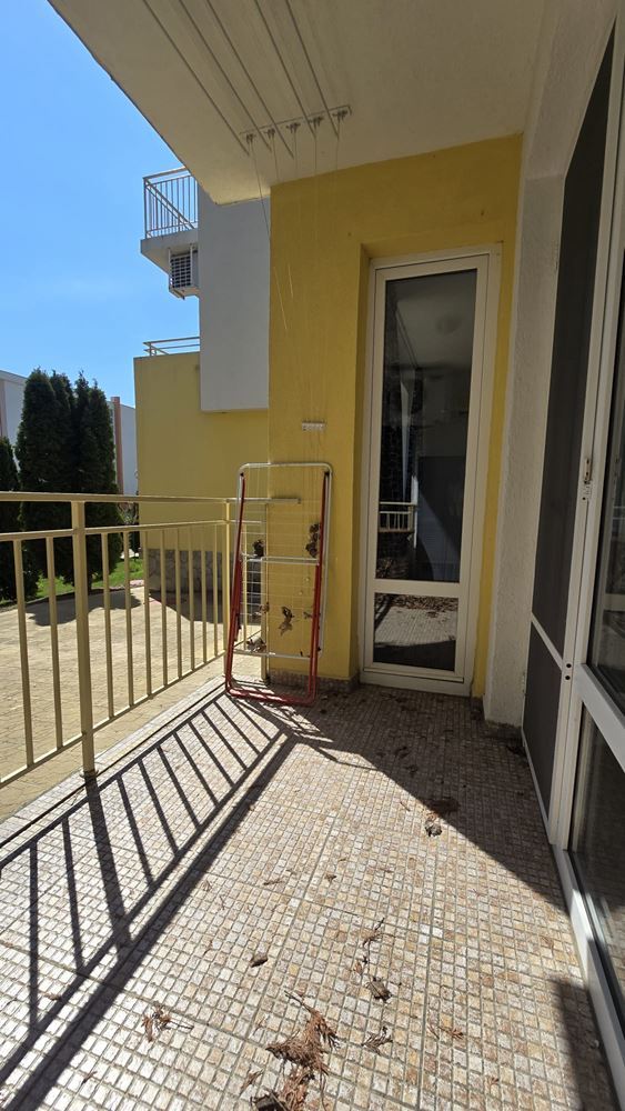 Stylowy apartament z jedną sypialnią w elitarnym kompleksie w Świętym Własie – komfort, spokój i całoroczna wygoda