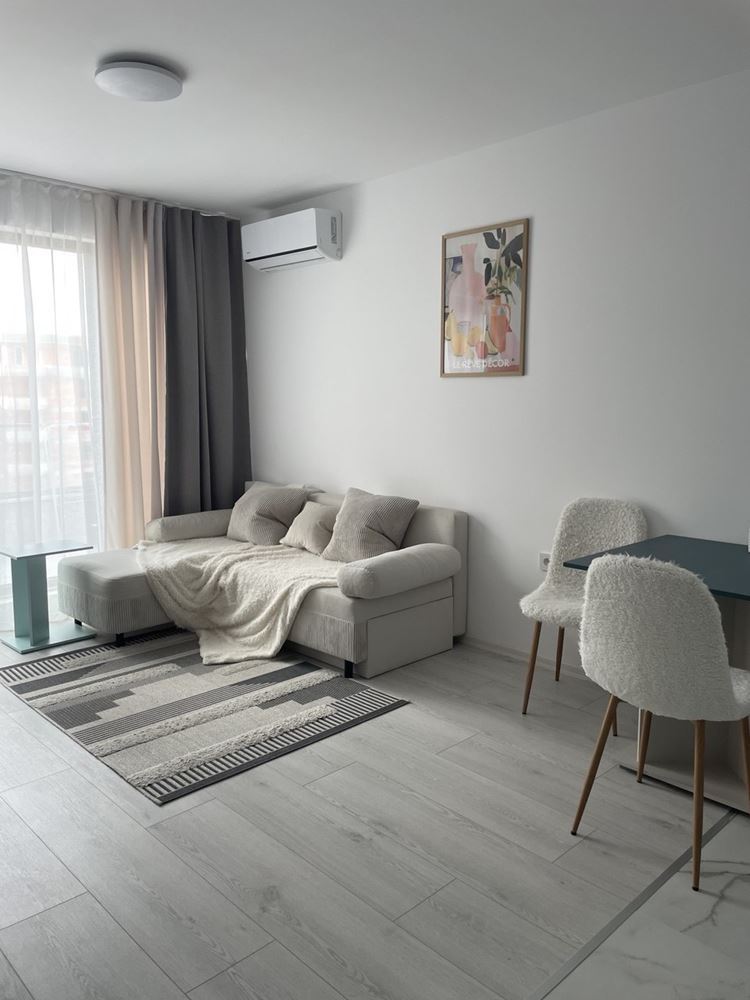Przytulny i funkcjonalny apartament z jedną sypialnią w sercu Starego Miasta Pomorie