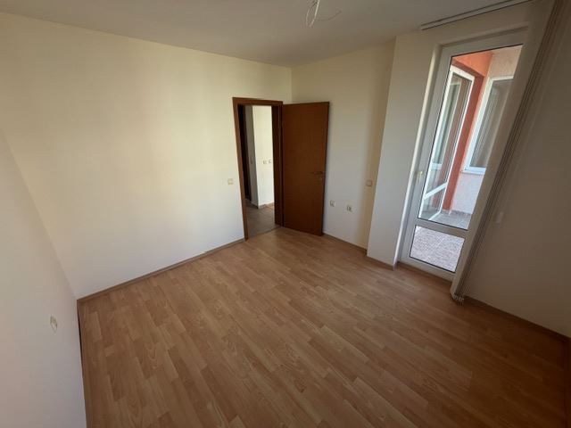 Przestronne mieszkanie z jedną sypialnią w zielonej oazie w Słonecznym Brzegu – idealne na wakacje i inwestycję