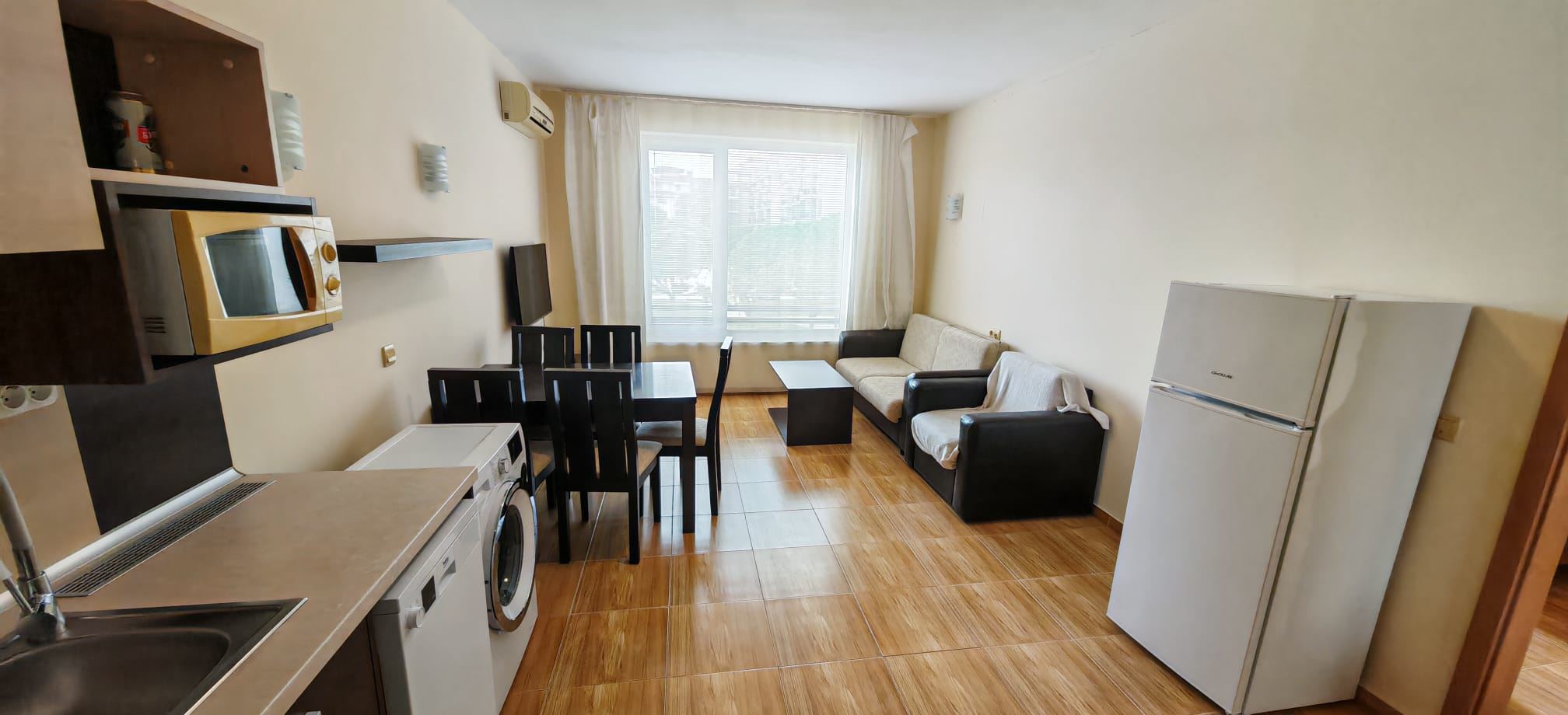 Przestronny apartament z jedną sypialnią z widokiem na basen w luksusowym kompleksie w Świętym Własie