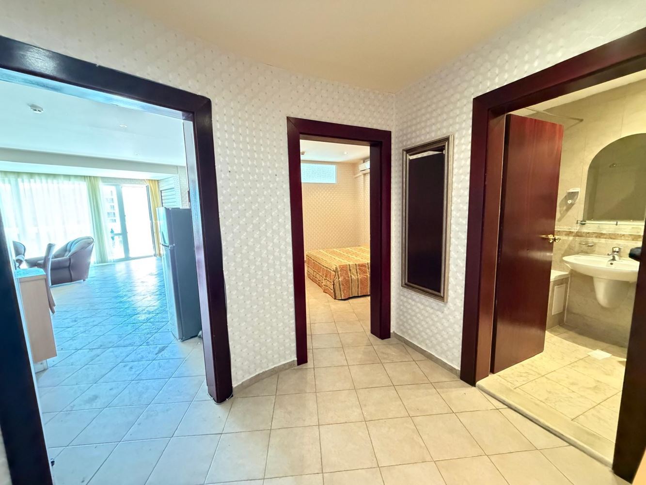  Luksusowy apartament z dwiema sypialniami i widokiem na morze, 100 metrów od plaży w Słonecznym Brzegu