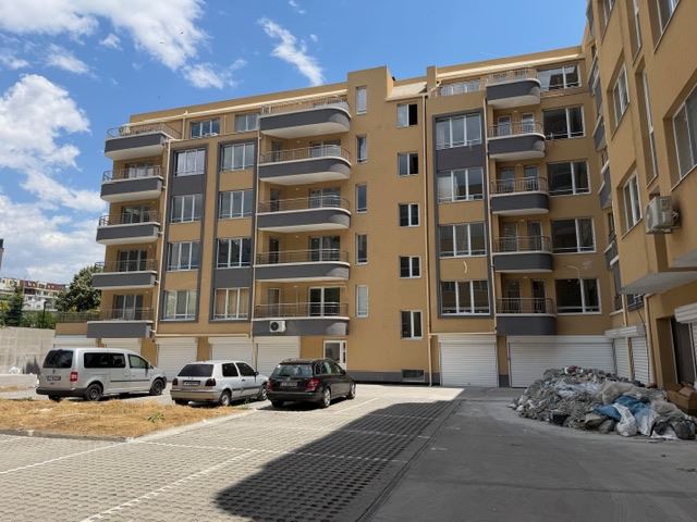 Nowe mieszkanie z jedną sypialnią o przestronnej powierzchni i doskonałej lokalizacji w dzielnicy Meden Rudnik, strefa V, Burgas