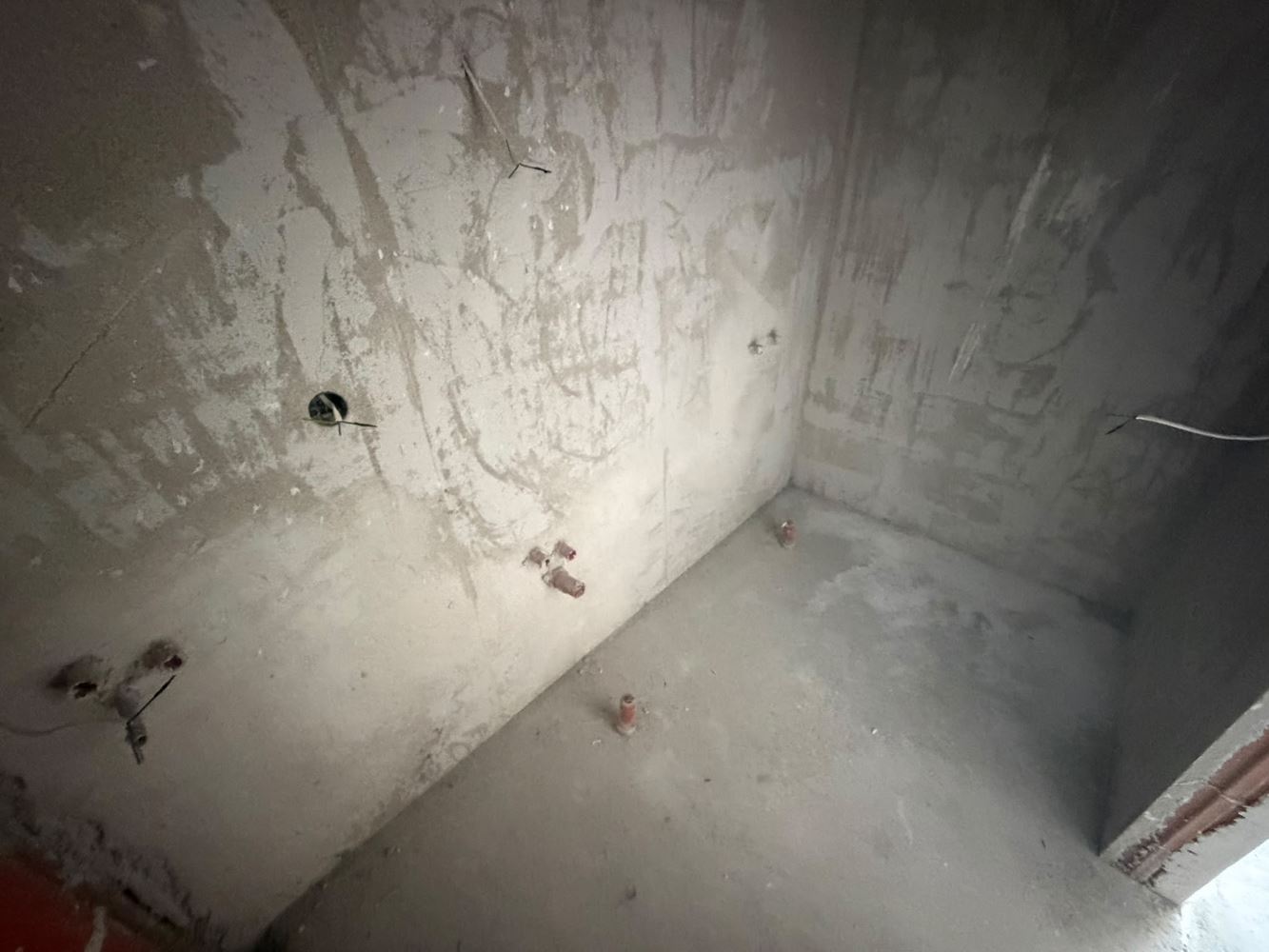 Mieszkanie z jedną sypialnią z bezpośrednim panoramicznym widokiem na morze w Rawdzie – najwyższy komfort i spektakularne widoki z każdego pokoju