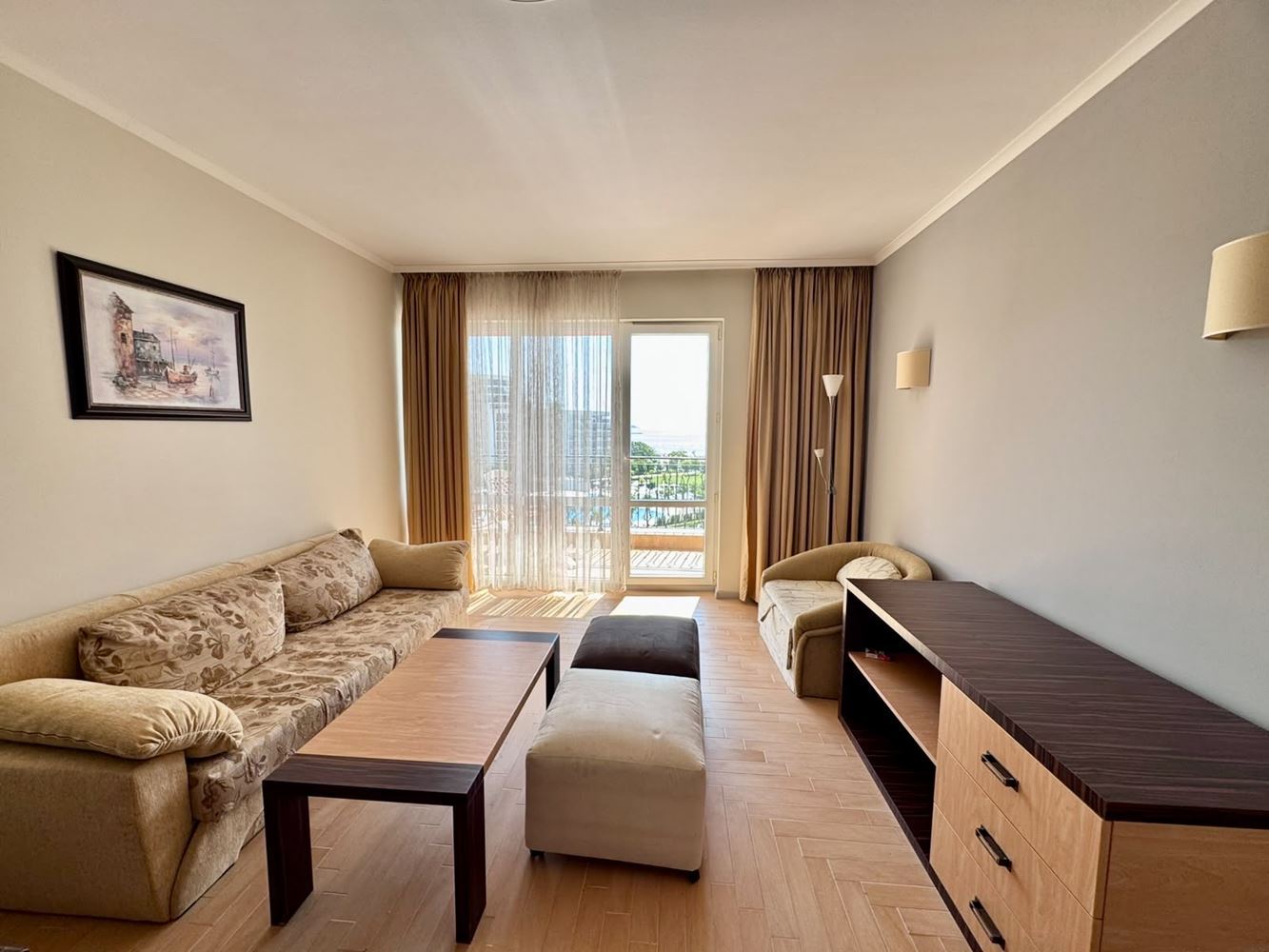 Luksusowy apartament nad morzem z panoramicznym widokiem w prestiżowym kompleksie w Słonecznym Brzegu