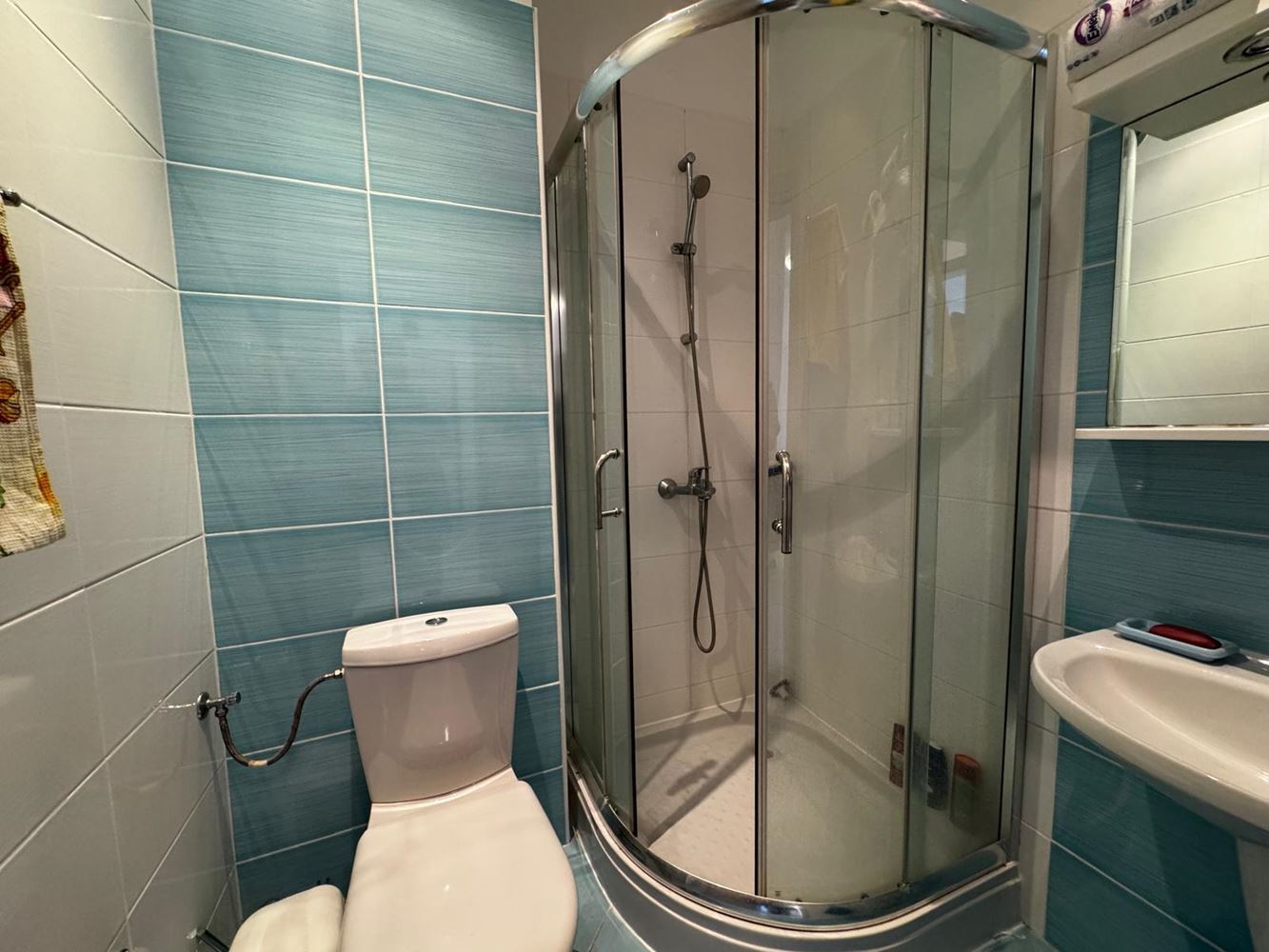 Apartament z widokiem na morze w Czernomorcu – komfort, luksusowy kompleks i idealna atmosfera wakacyjna