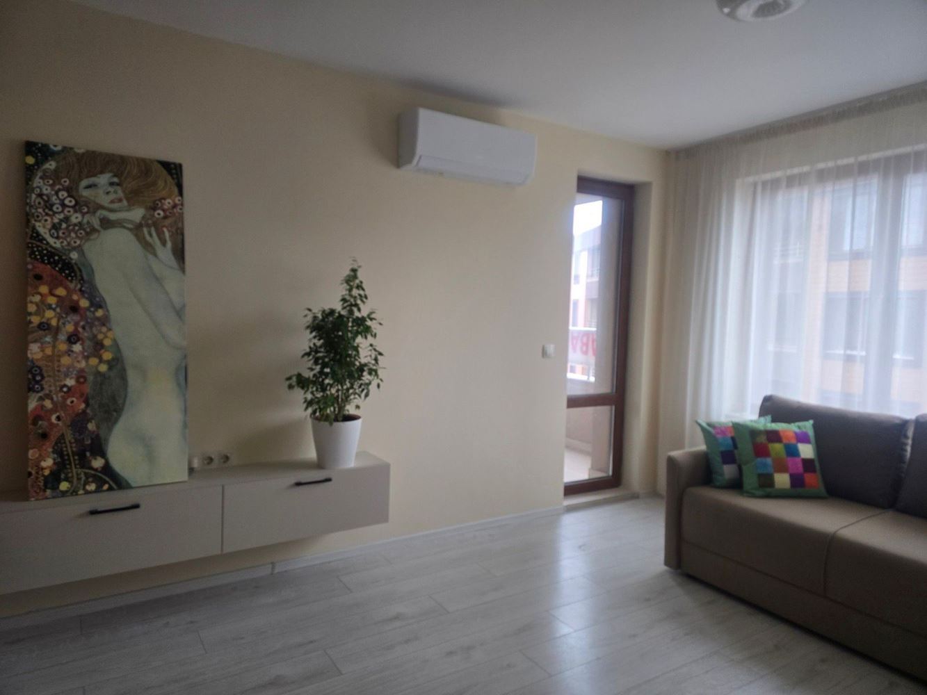 Nowy apartament z jedną sypialnią w Pomorie bez opłaty eksploatacyjnej – gotowy do zamieszkania