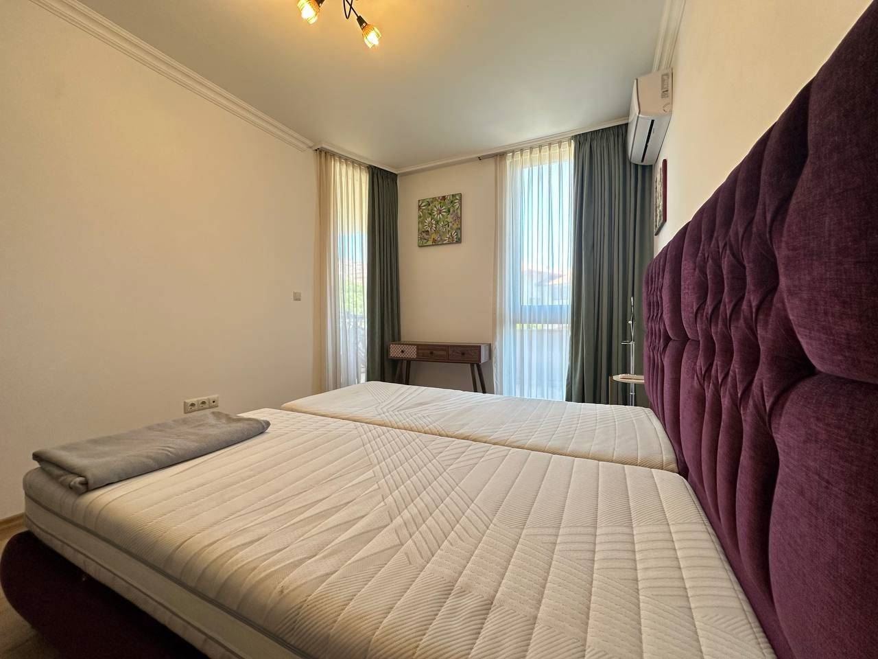 Apartament z dwiema sypialniami i widokiem na morze, 200 m od plaży w Świętym Własie