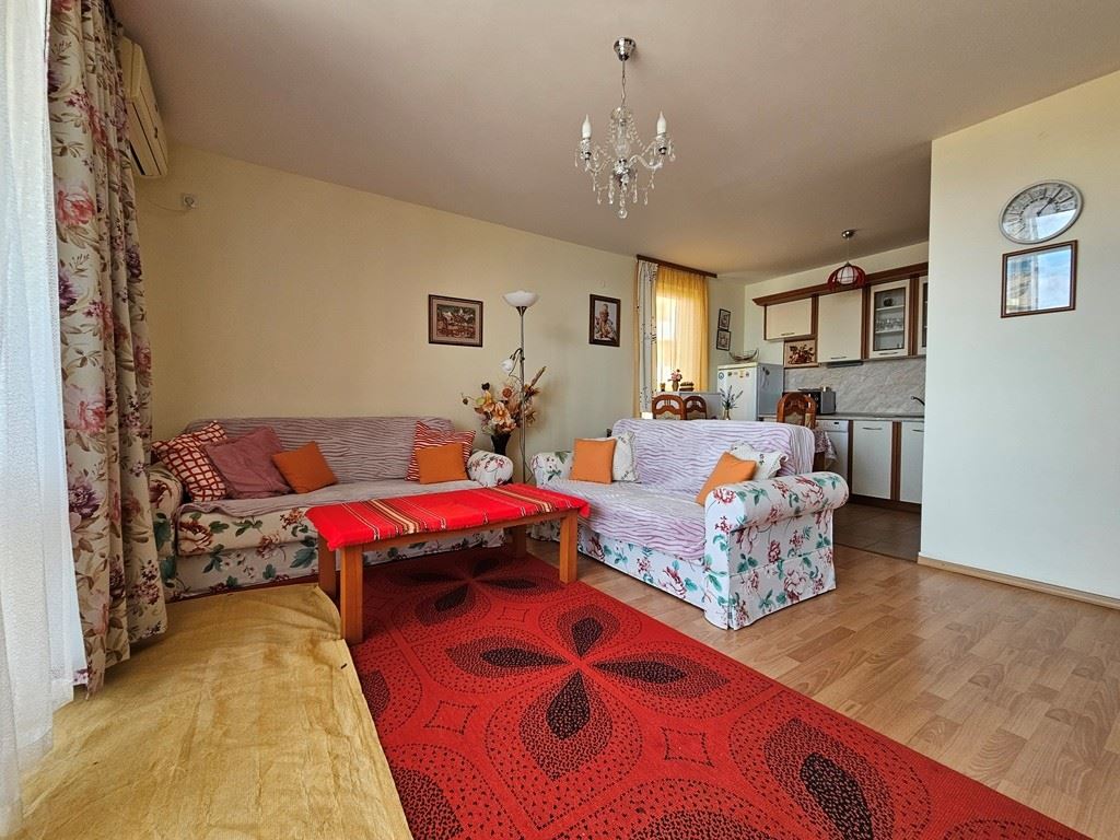 Sveti Vlas, pierwsza linia morza – panoramiczne mieszkanie z jedną sypialnią z widokiem na morze z każdego pokoju