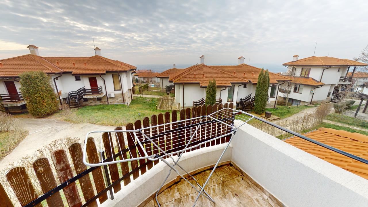Mieszkanie dwupokojowe z panoramą gór w całorocznym kompleksie w rejonie Słonecznego Brzegu