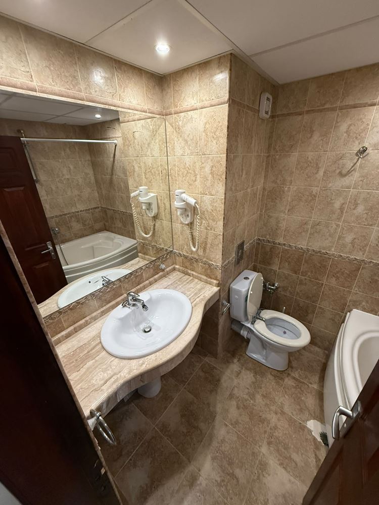Studio w Sveti Vlas z dużym tarasem i doskonałą lokalizacją – idealne na wypoczynek lub inwestycję