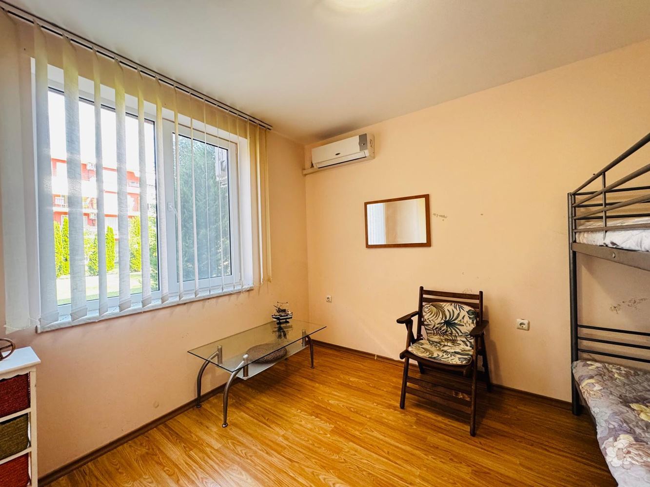 Przytulny apartament z dwiema sypialniami na parterze w Słonecznym Brzegu – doskonała inwestycja blisko aquaparku i morza
