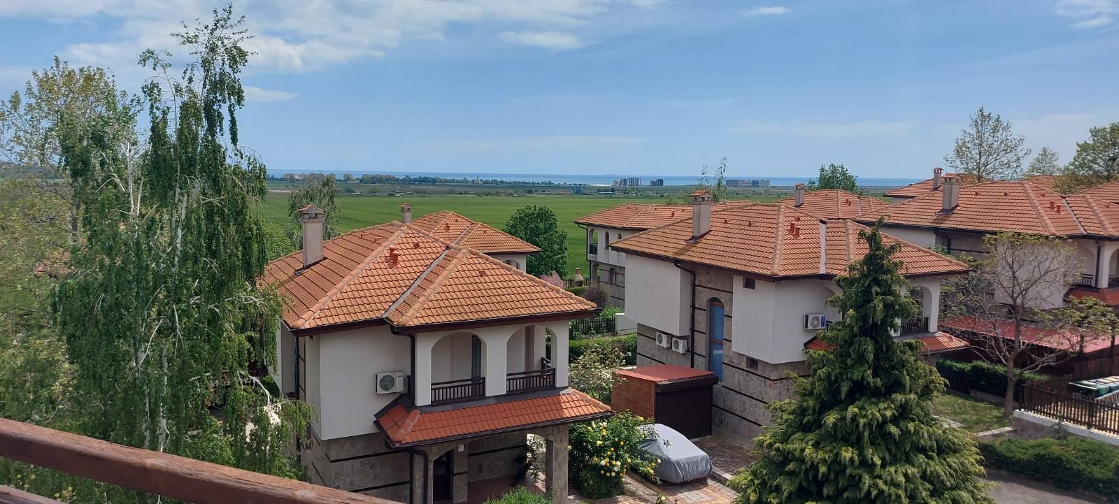 Apartament z jedną sypialnią z panoramicznym widokiem na morze w Aheloy – komfort, przestrzeń i spokój