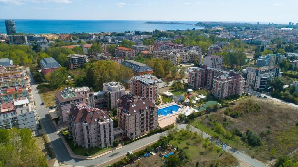 Polski Przytulny apartament z jedną sypialnią w Słonecznym Brzegu – idealna nieruchomość do zamieszkania, wypoczynku i bezpiecznej inwestycji
