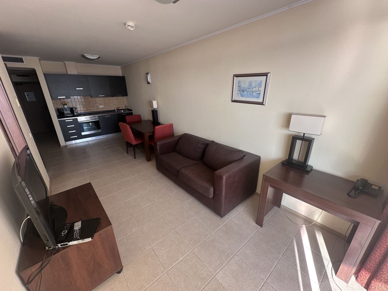 Mieszkanie z dwiema sypialniami w Pomorie z bezpośrednim widokiem na morze – luksusowe życie na pierwszej linii