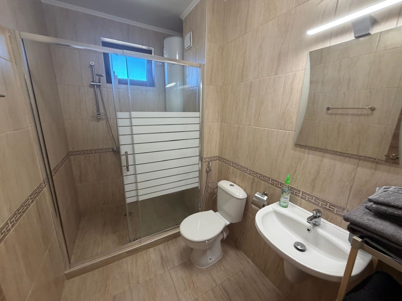 Apartament z jedną sypialnią i widokiem na morze w nowym kompleksie w Aheloj – pełen komfort i doskonała infrastruktura