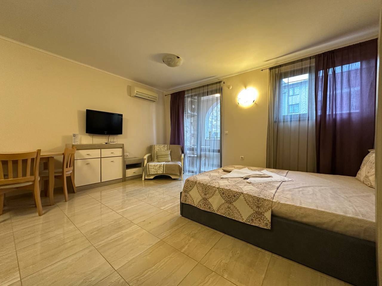Luksusowy apartament w Nessebarze – wyrafinowany styl, kurortowy komfort i udogodnienia do całorocznego zamieszkania