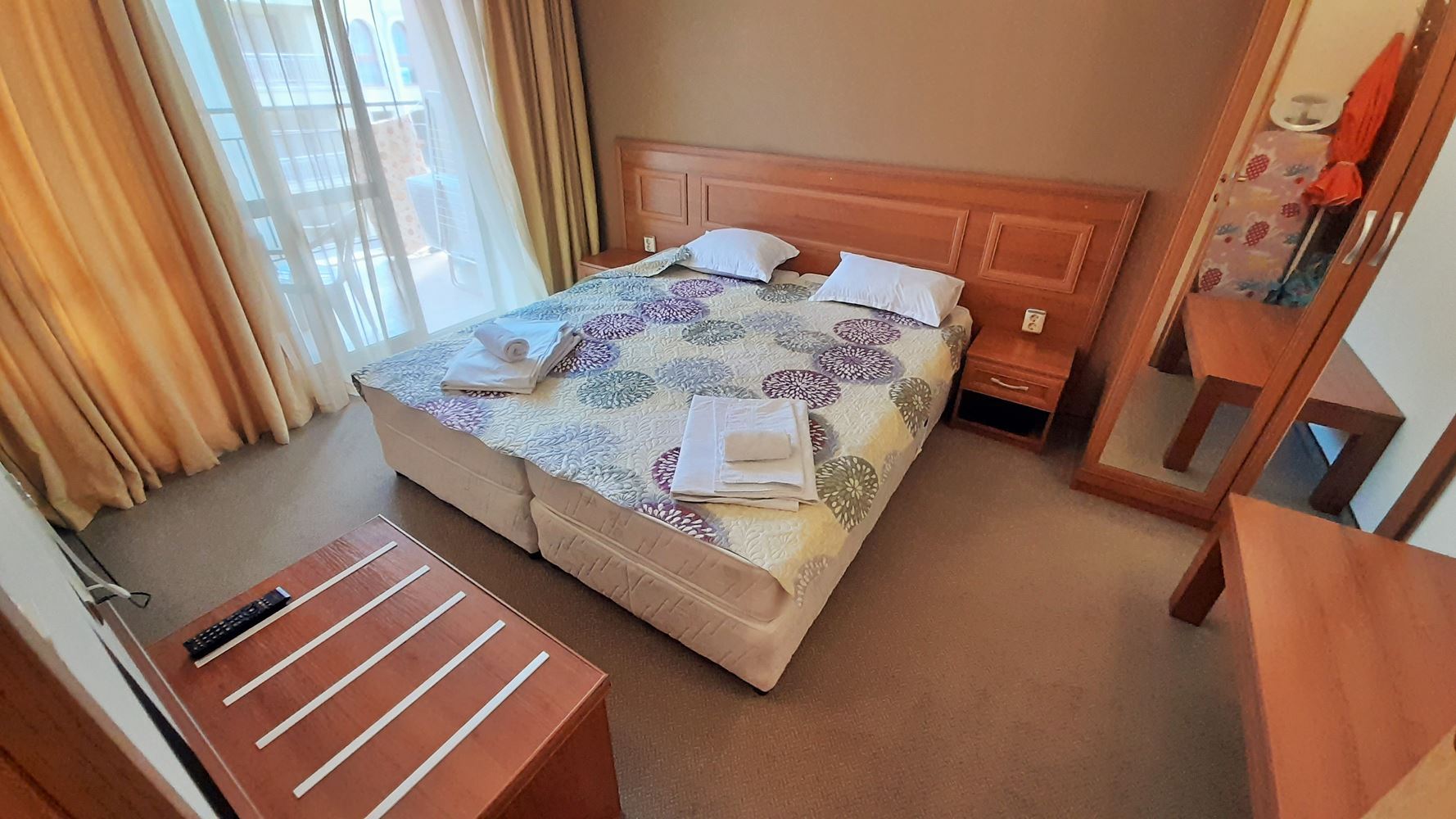 Przestronny apartament z jedną sypialnią w Słonecznym Brzegu – doskonały wybór jako dom i inwestycja