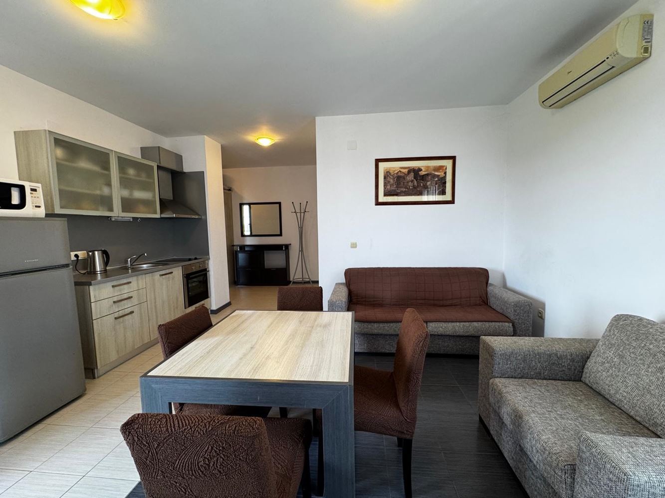Apartament z widokiem na morze w Czernomorcu – komfort, luksusowy kompleks i idealna atmosfera wakacyjna