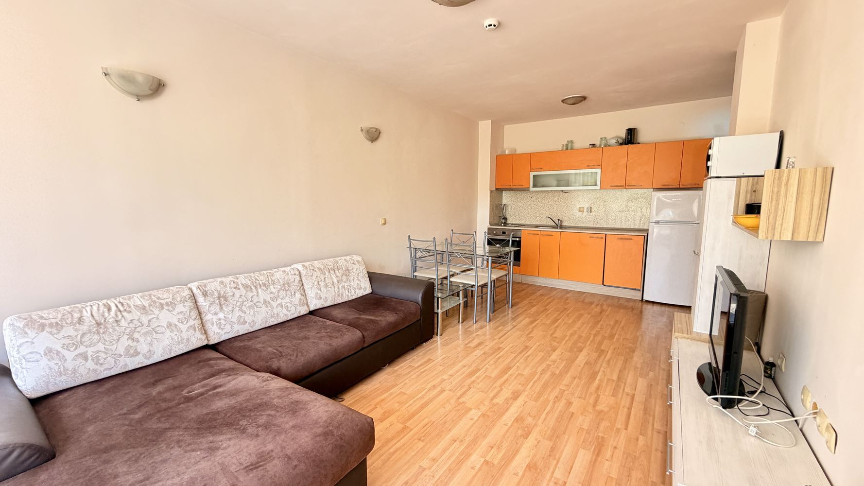 Słoneczny Brzeg: apartament z jedną sypialnią 300 metrów od plaży – komfort, jakość i doskonała inwestycja