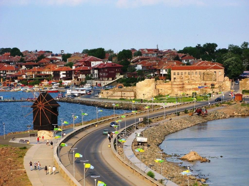 Kompaktowe i całkowicie odnowione mieszkanie z jedną sypialnią w pobliżu hotelu Vigo
