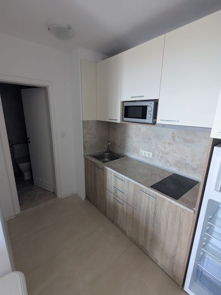 Apartament z jedną sypialnią z częściowym widokiem na morze w luksusowym kompleksie z własną infrastrukturą w Sozopolu