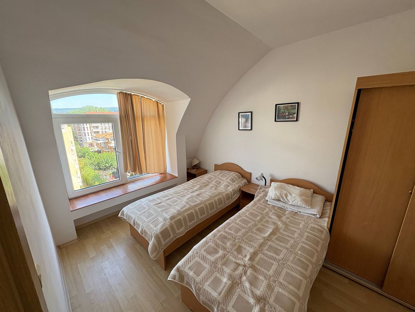 Mieszkanie z jedną sypialnią z potencjałem w najbardziej zielonej części Słonecznego Brzegu