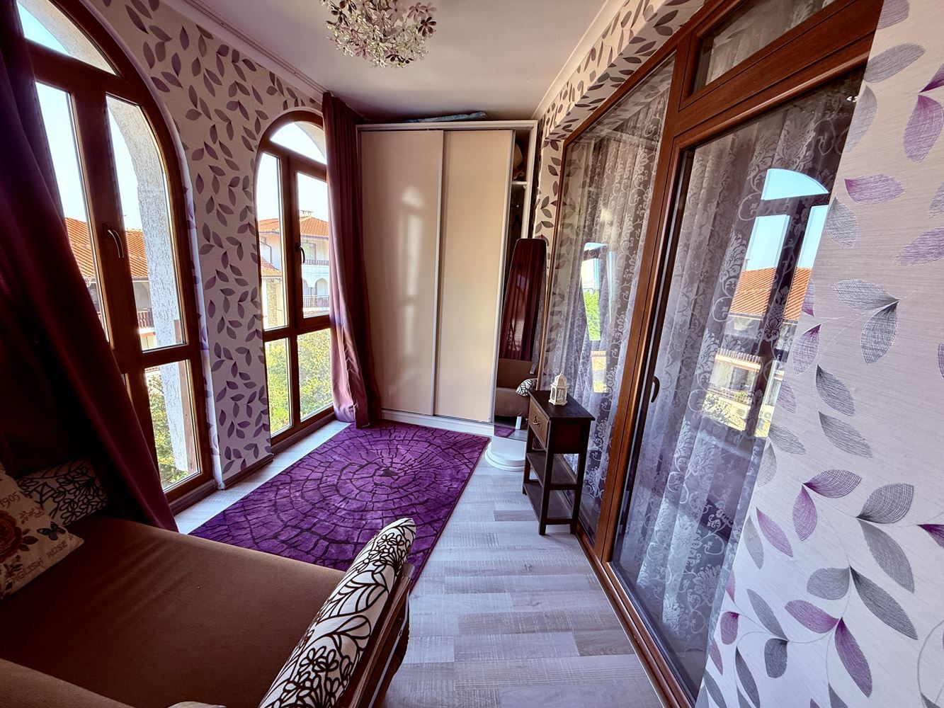 Apartament w pierwszej linii w Sveti Vlas – stylowa nieruchomość przy plaży i marinie jachtowej „Marina Dinevi”
