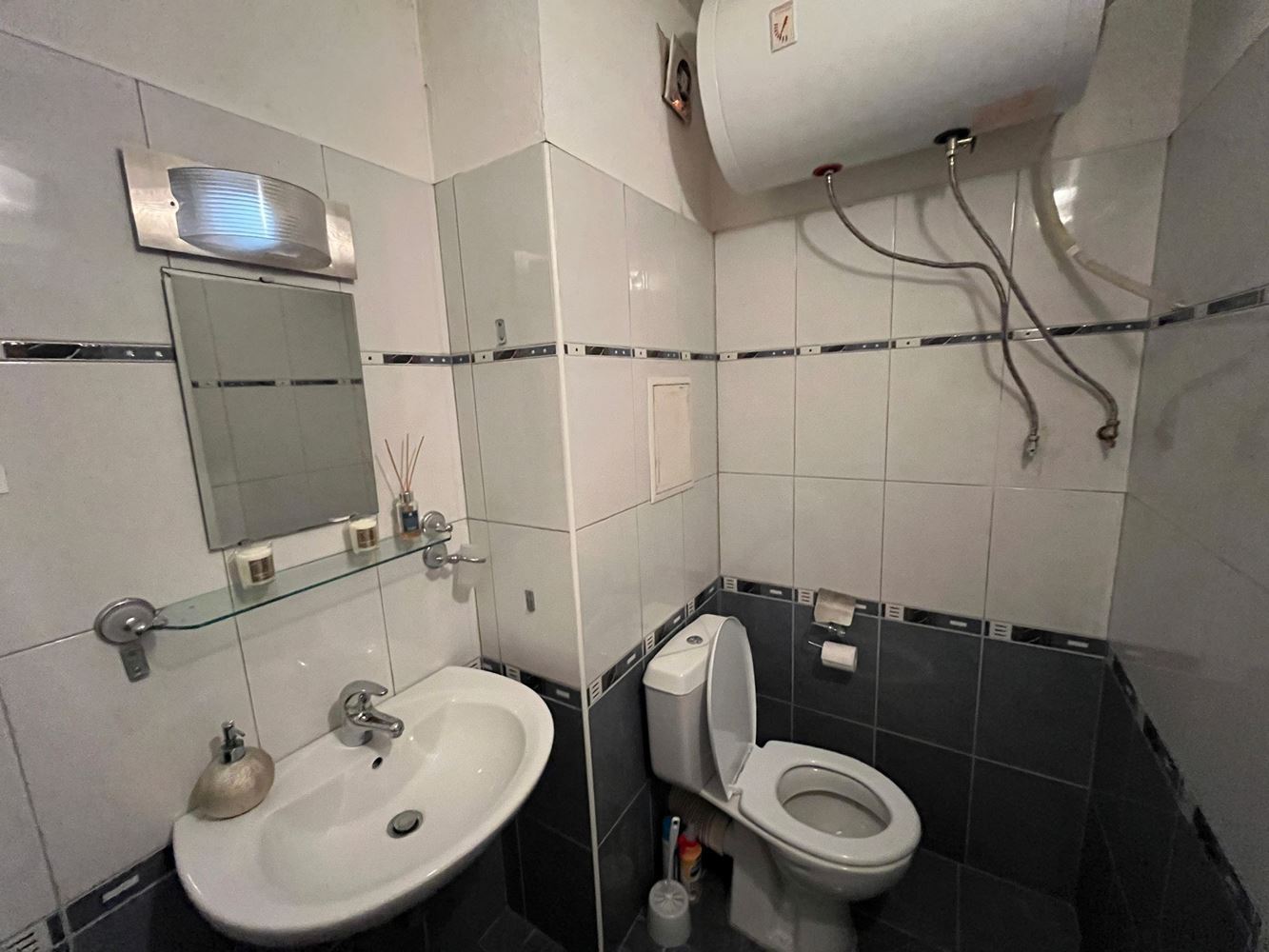Doskonały apartament z jedną sypialnią w sercu Nesebyru z dużym tarasem i pięknym widokiem