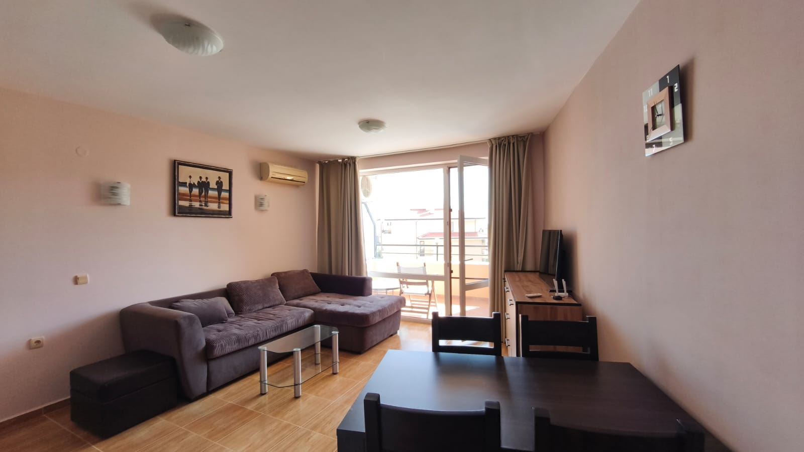 Przestronny apartament z dwiema sypialniami i widokiem na morze w Sveti Vlas, 200 metrów od plaży