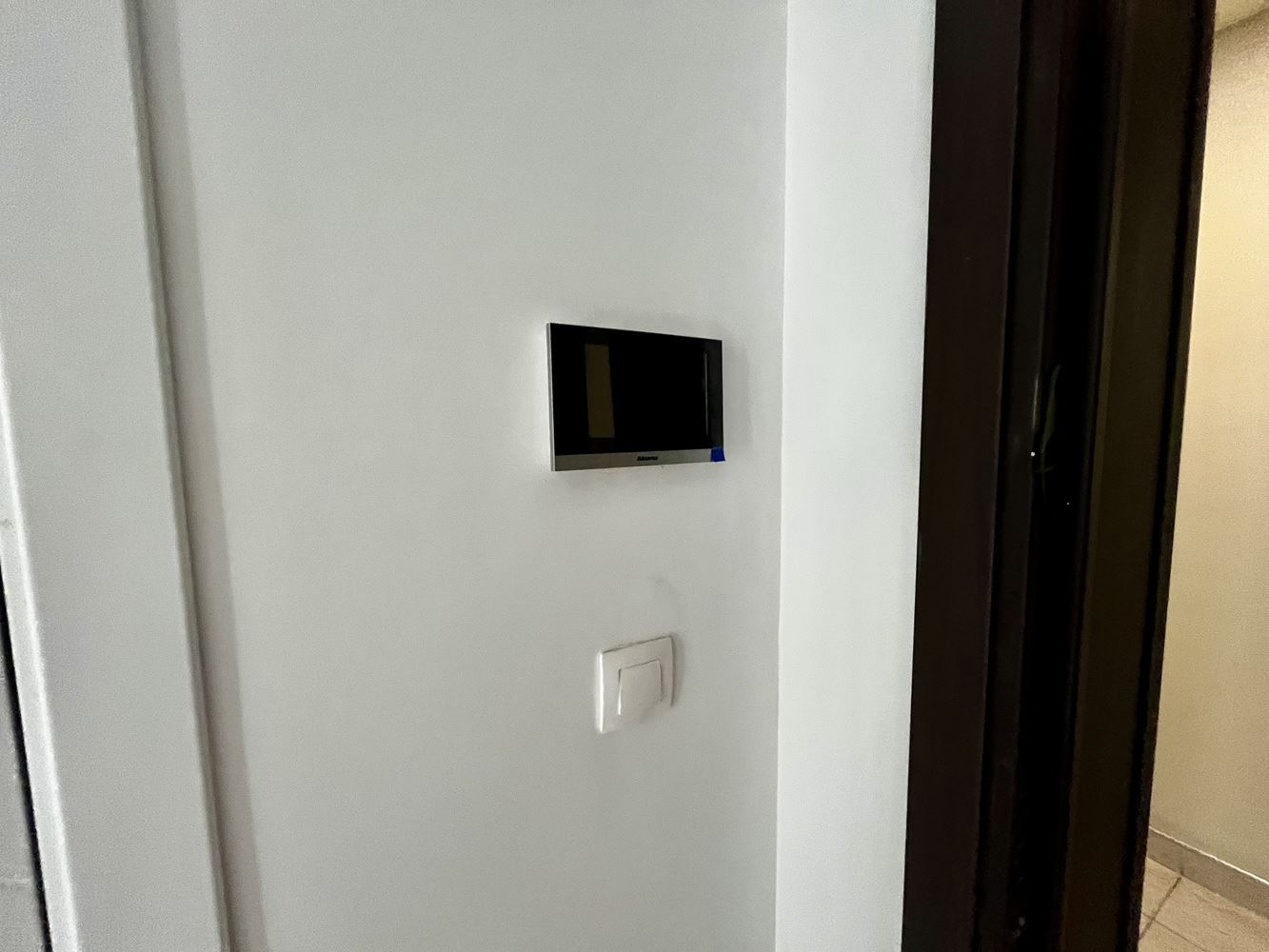 Nowoczesny apartament z jedną sypialnią z panoramicznym widokiem w prestiżowym kompleksie – gotowy do zamieszkania