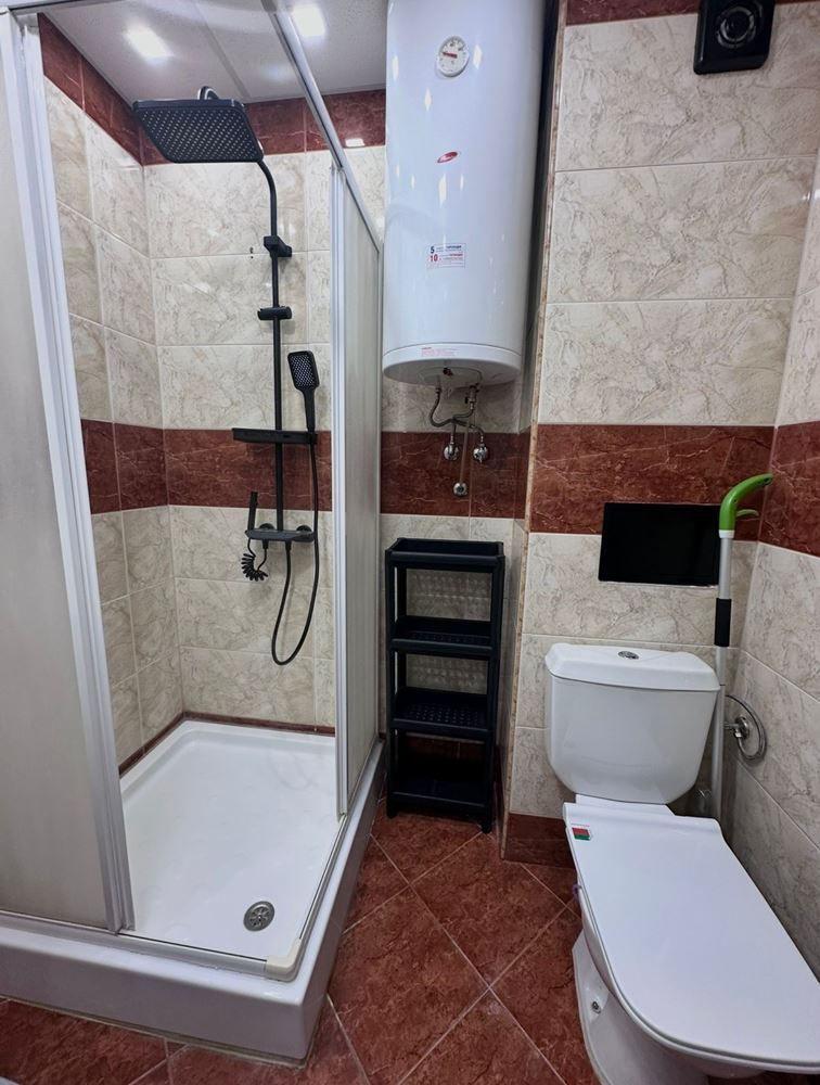 Dwupokojowe mieszkanie z częściowym widokiem na morze w Sveti Vlas – umeblowane, po remoncie, w luksusowym kompleksie zamkniętym