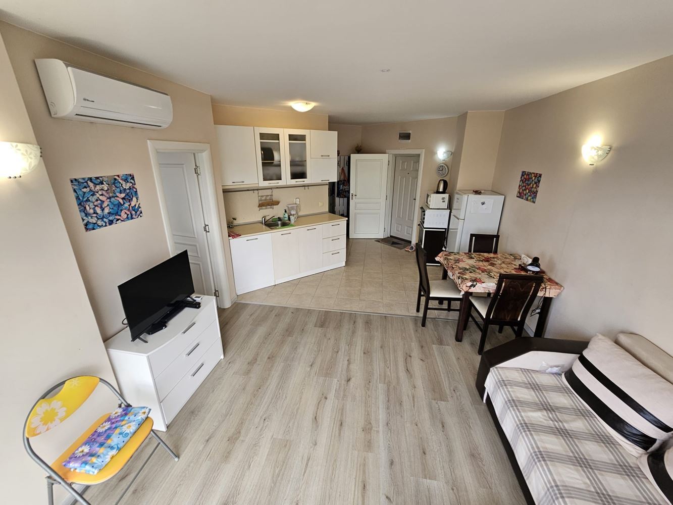 Apartament z jedną sypialnią wśród zieleni, w kompleksie z basenem i placem zabaw