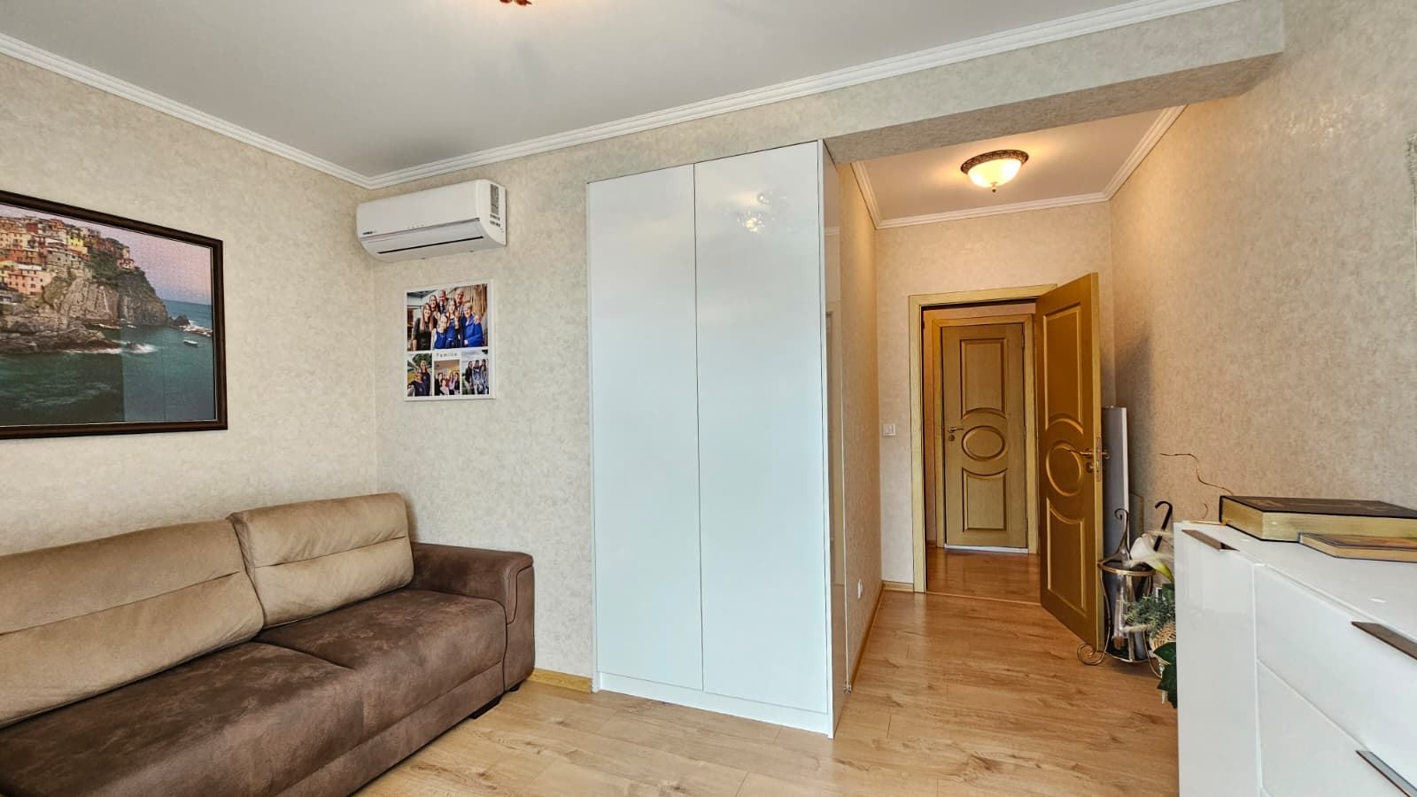 Przestronny penthouse z panoramicznym tarasem i sauną w nowoczesnym kompleksie mieszkaniowym w Słoneczny Brzeg
