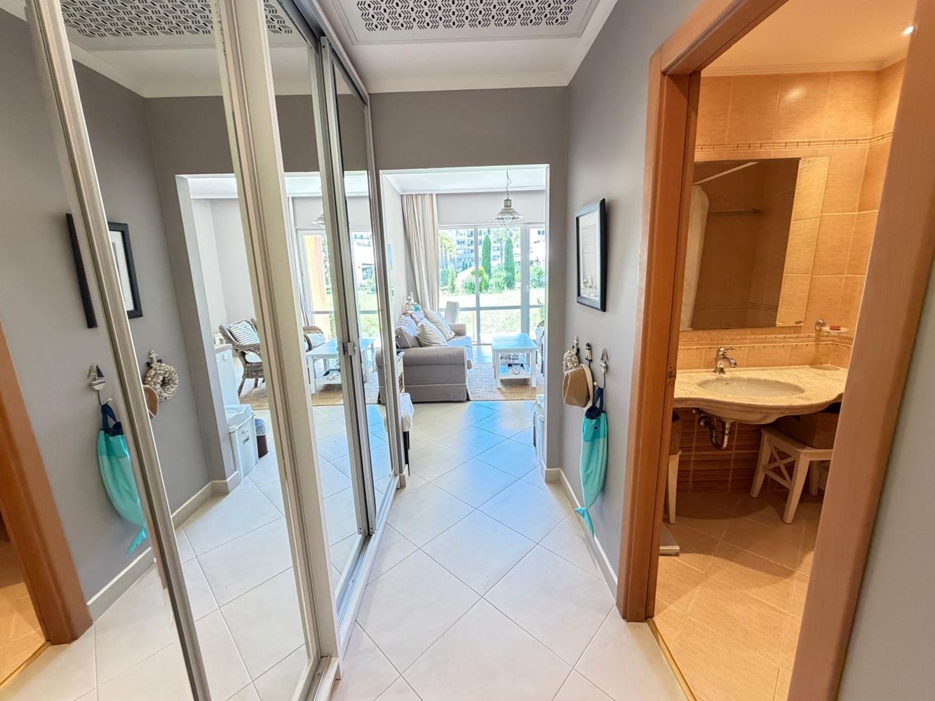 Apartament z jedną sypialnią z bezpośrednim wyjściem do basenu w Słonecznym Brzegu – luksus, przestrzeń i najwyższej klasy udogodnienia