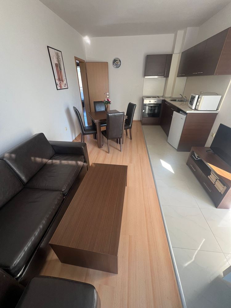 Apartament z dwiema sypialniami między Słonecznym Brzegiem a Świętym Własem