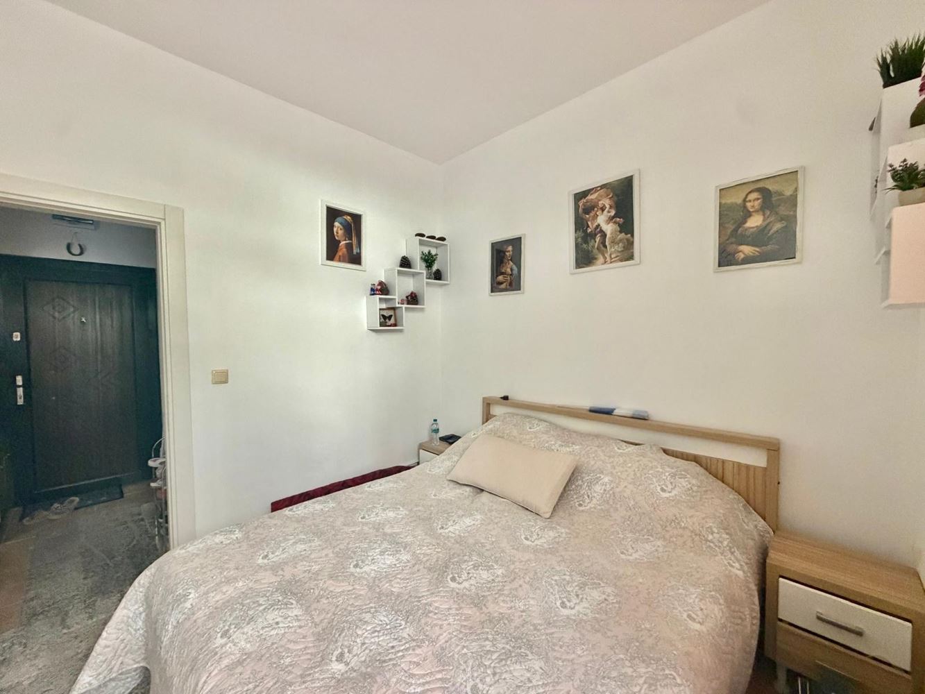 Apartament z jedną sypialnią i prywatnym ogródkiem w Rawdzie – tylko 200 m od morza