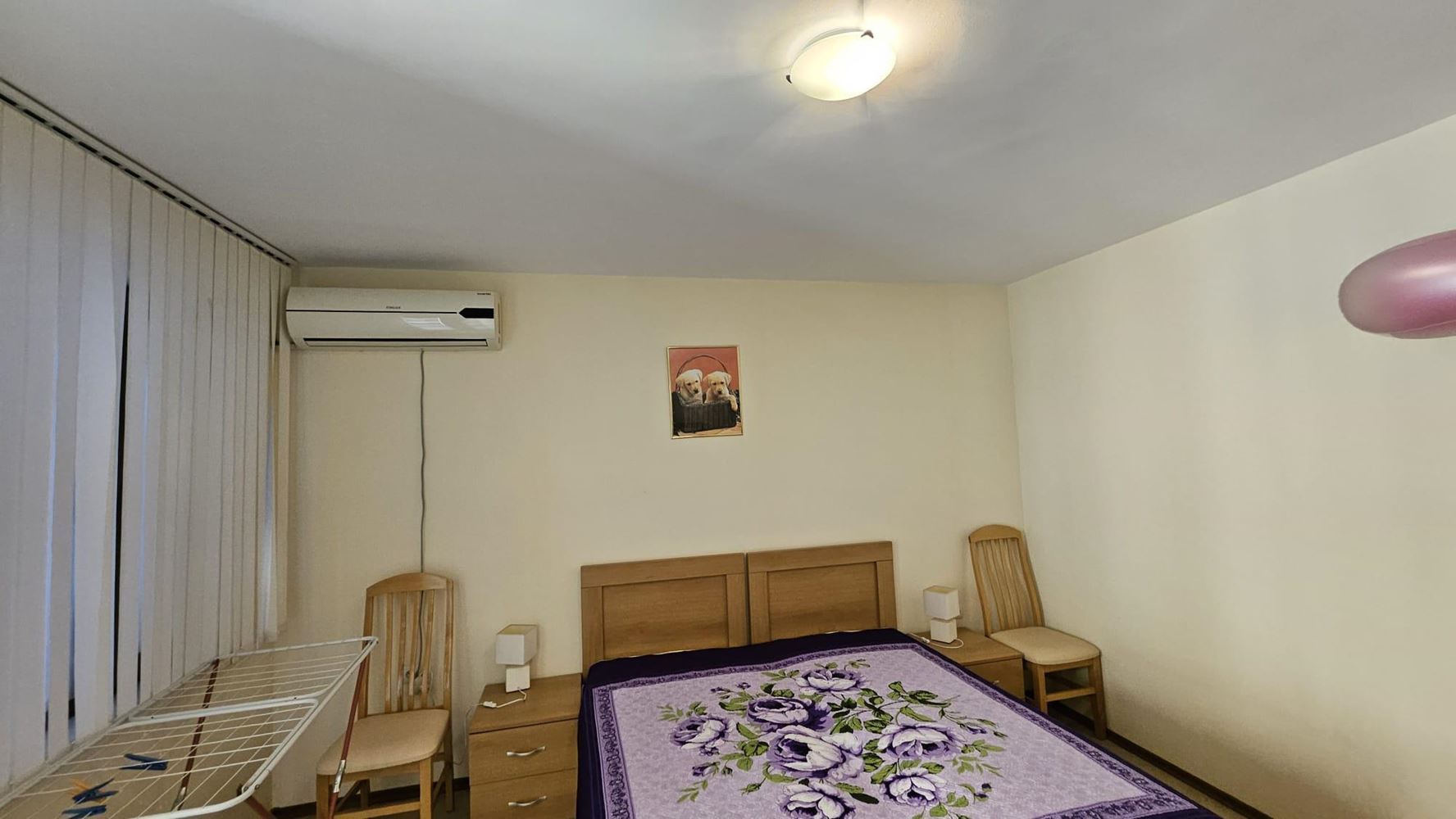 Apartament z dwiema sypialniami o doskonałej powierzchni i niskiej opłacie za utrzymanie w Słonecznym Brzegu