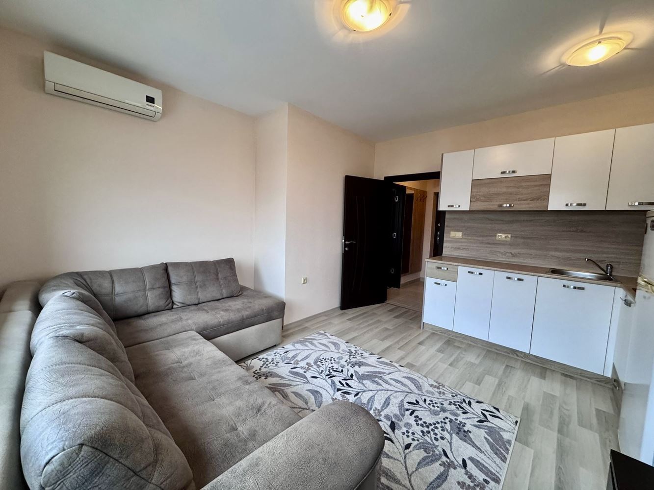 Apartament z jedną sypialnią i panoramicznym widokiem na morze w Nesebyrze – tylko 200 m od plaży, doskonała inwestycja i dom nad morzem