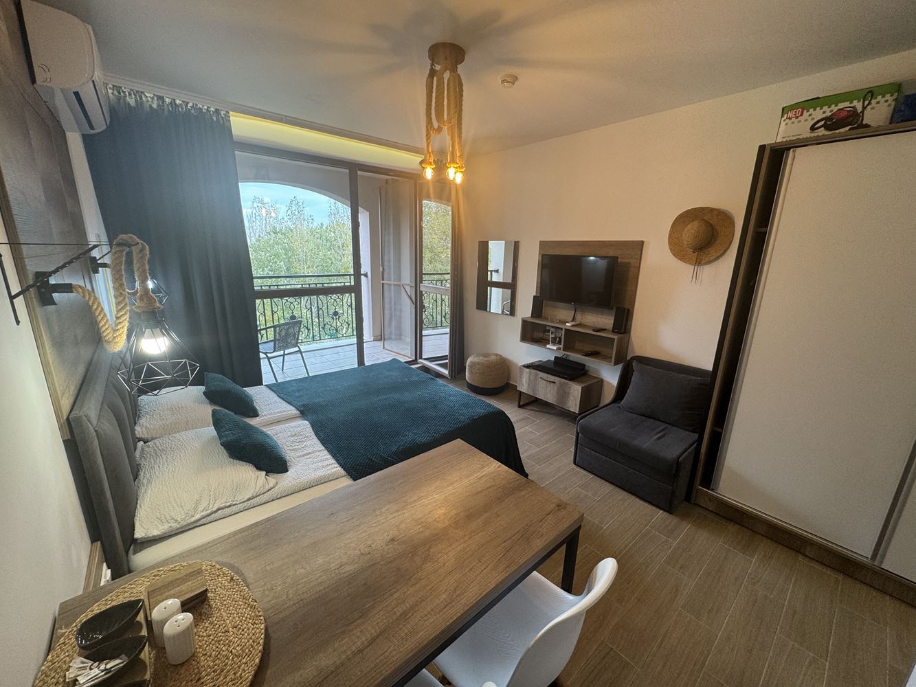 Eleganckie studio w luksusowym kompleksie w sercu Słonecznego Brzegu – komfort, styl i prestiż