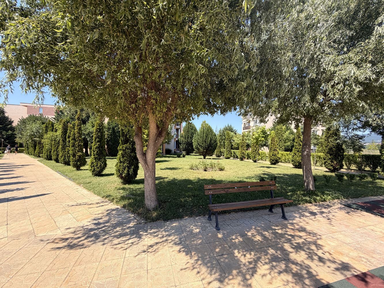 Przestronne mieszkanie z dwiema sypialniami w Słonecznym Brzegu – panoramiczny widok i spokojna lokalizacja
