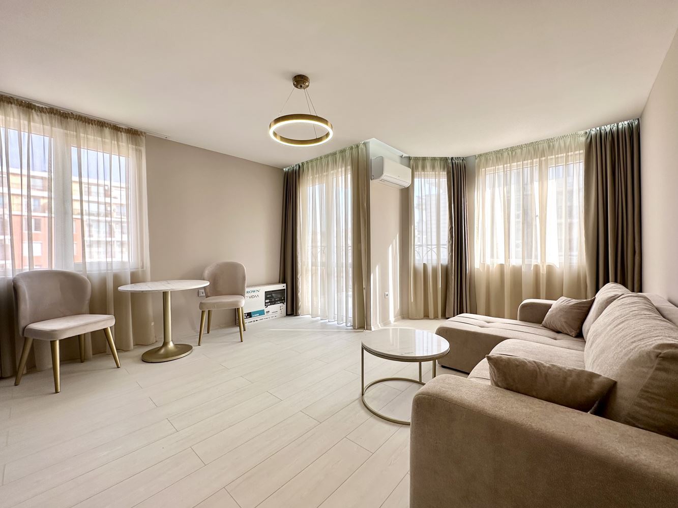 Przytulne mieszkanie z jedną sypialnią z widokiem na basen i tereny zielone w Słonecznym Brzegu – gotowe do użytku